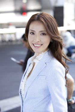 成人极品影院